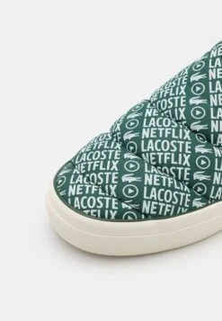 Lacoste Pure Netflix Print - Instappers - Dark Green/Off White 11 Lacoste Pure Netflix Print - Instappers - Dark Green/Off White -Lacoste f411329a7be7421fba55947314c9e0fc
