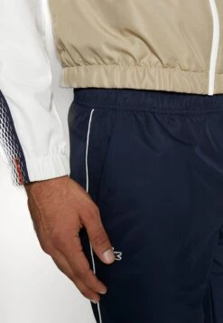 Lacoste Sport Hodded - Trainingspak - Lion/Flour-Flour-Navy Blue-Flour-Flour -Lacoste f5725bf83f7d458d81c27c325e4740fe