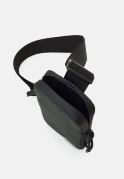 Lacoste Unisex - Schoudertas - Noir -Lacoste fc6811bb972c47aeaeaa1be03e0d0462